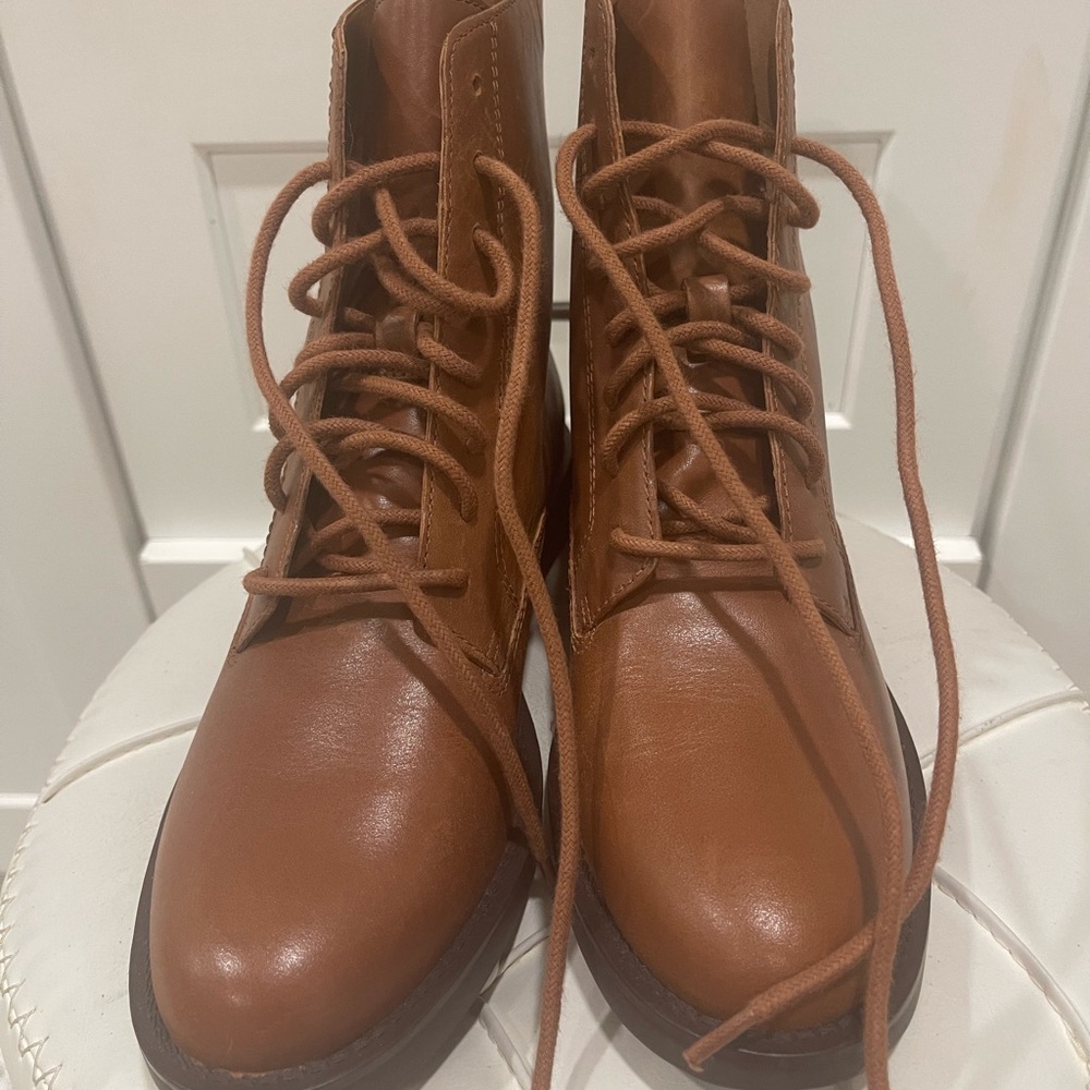 Madewell The Evelyn Lace-up Boots in Leather Size 7 1/2 Dried Maple No box